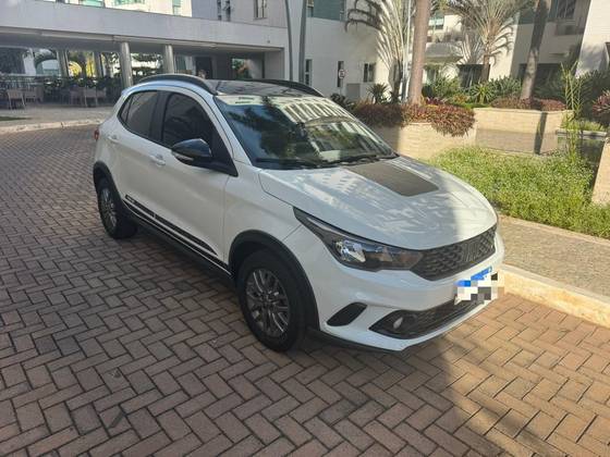 FIAT ARGO 1.8 E.TORQ FLEX TREKKING AT6 FIAT ARGO 1.8 E.TORQ FLEX TREKKING AT6